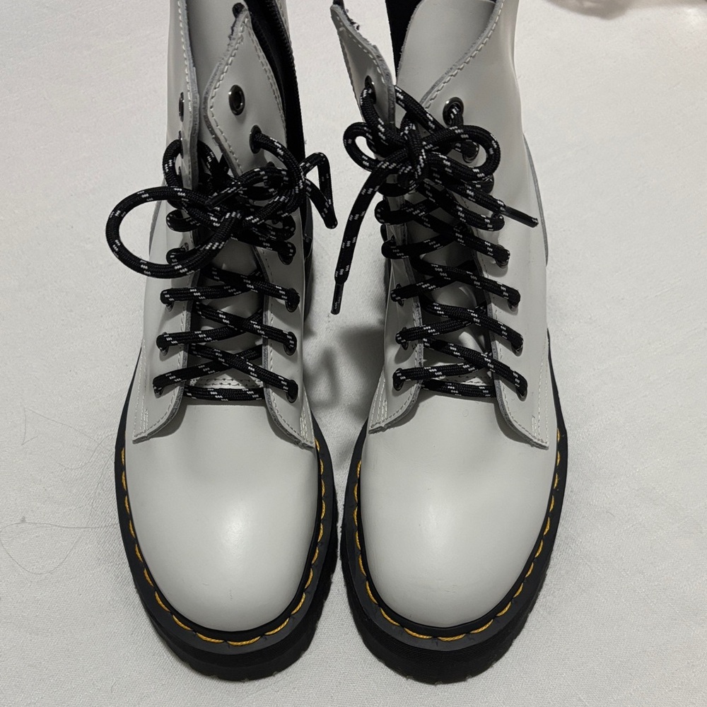 Dr Marten JADON - Stylish White Lace-Up Women's Boots- platform